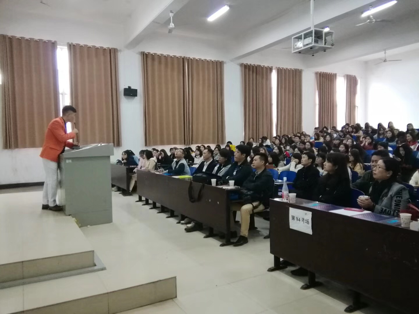 微信图片_20171116144040.jpg
